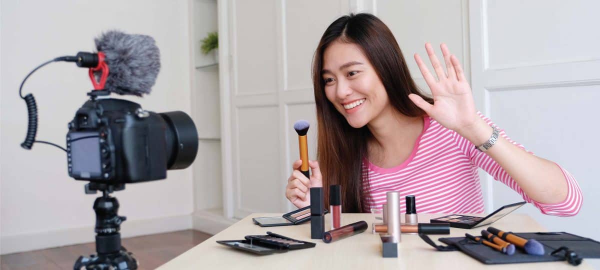 Ini yang Wajib Anda Ketahui Tentang Pajak Bisnis Endorsement